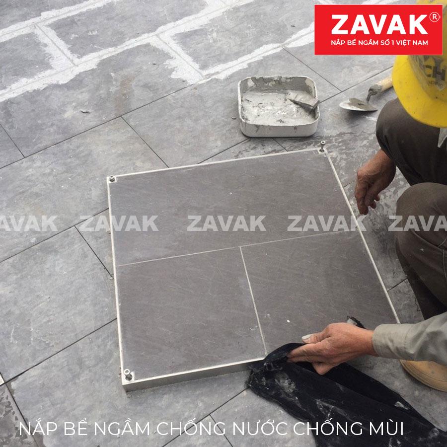 Nắp bể ngầm chống nước ngăn mùi Mh-e45 18 Hoàn thiện lát gạch nắp bể ngầm chống nước ngăn mùi hôi tại công trình