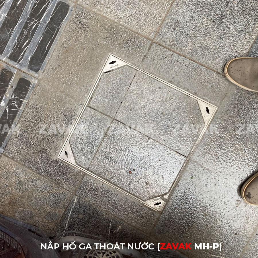 Nắp hố ga thoát nước Mh-p50 2 Nắp hố ga thoát nước lát gạch vỉa hè Hà nội zavak mhp